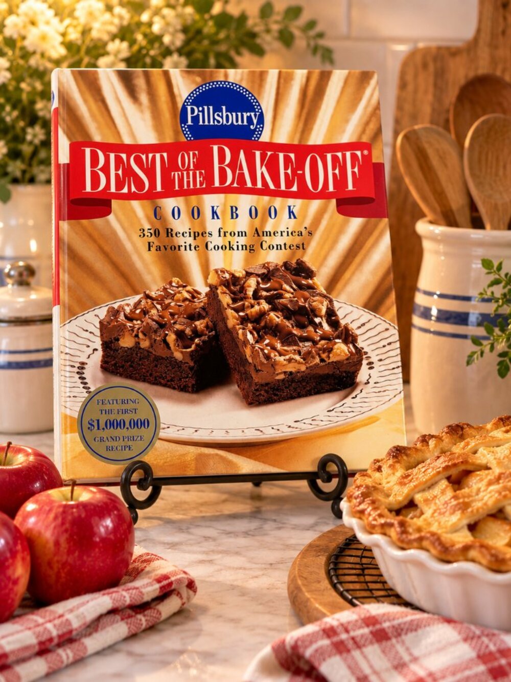 Vintage 1996 Pillsbury Best of the Bake-Off Cookbook – 350 Prize-Winning Recipes